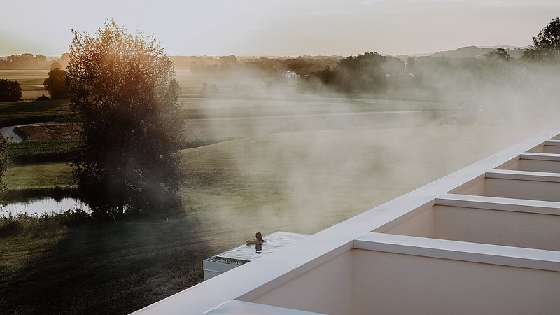 Villa Schatzlmayr | Bad im Morgennebel